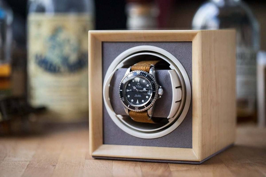 The Role of Watch Winder Safes in Maintaining Your Automatic Timepieces
